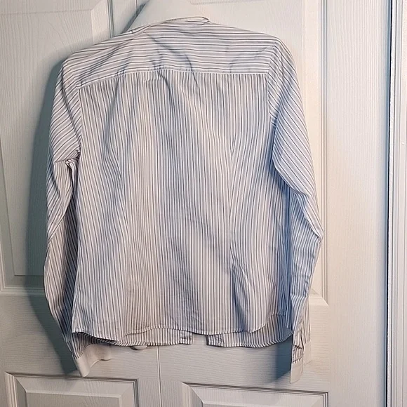 Burberry button down women's top - Picture 4 of 4
